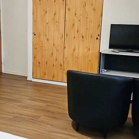 Eva Vendeghaz Hotel Kaposvar Ngoại thất bức ảnh